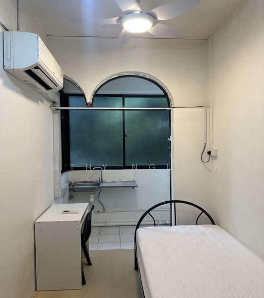 Sims 450 Centre, 450 Sims Avenue, Room Rental, 100 sqft, Walk-up Apartment For Rent, by Kathy Nguyen, 500199974 - Interior - PropertyGuru.com.sg