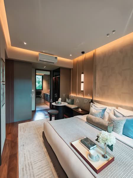 Dunearn House, 762 Dunearn Road, 4 Bedrooms, 1,378 sqft, Condominium For Sale, by Maisyarah Rahmad, 500199975 - Bedroom - PropertyGuru.com.sg