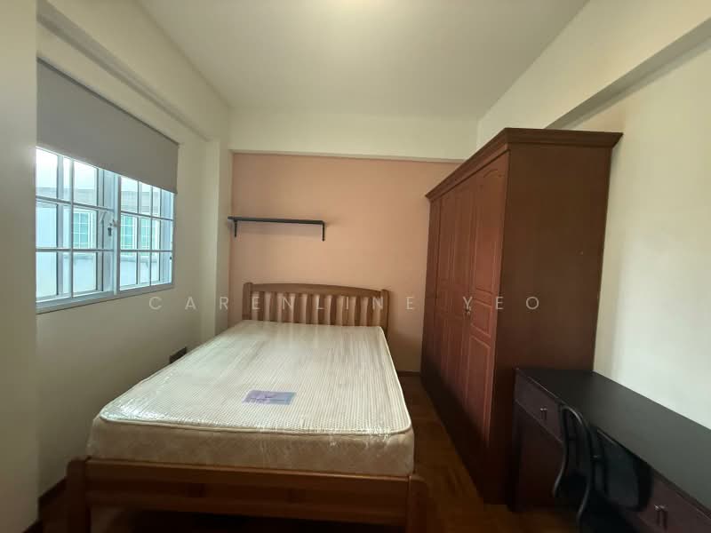 Thomson Imperial Court, 200 Upper Thomson Road, 2 Bedrooms, 850 sqft, Condominium For Rent, by Carenline Yeo, 500199976 - Bedroom - PropertyGuru.com.sg