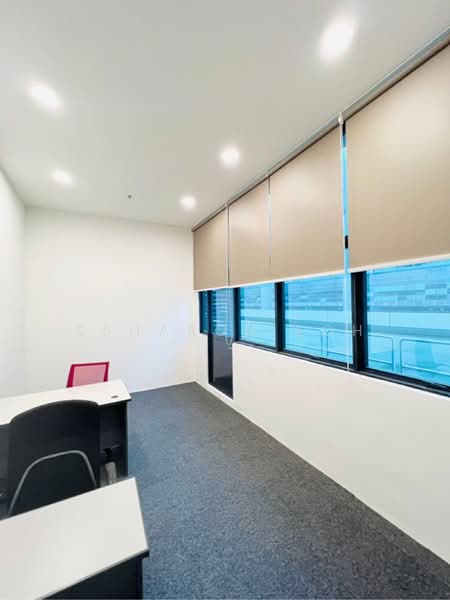 Toh Guan Centre, 21 Toh Guan Road East, 1,894 sqft, Factory / Workshop (B2) For Sale, by Ssharon Loh, 500199985 - CommercialGuru.com.sg