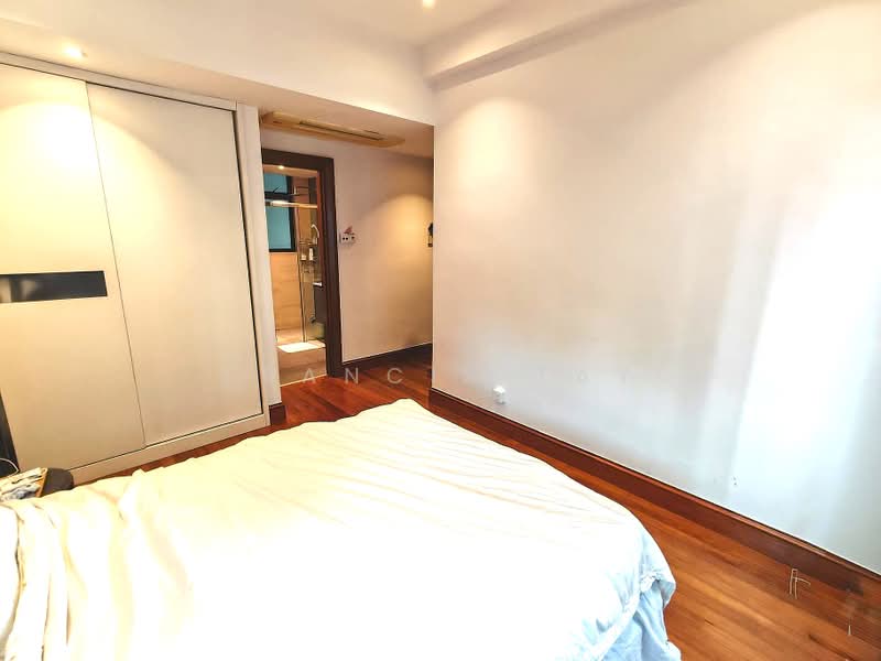 Valley Park, 473 River Valley Road, Tanglin / Holland / Bukit Timah, 2 Bedrooms, 1,109 sqft, Condominium For Sale, by Francis Tay, 500199999 - Bedroom - PropertyGuru.com.sg