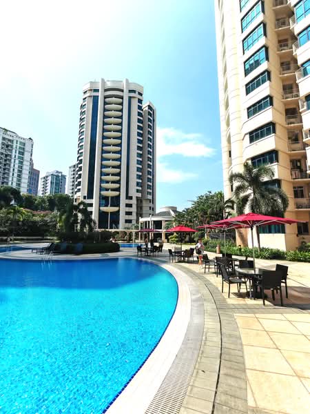 Valley Park, 473 River Valley Road, Tanglin / Holland / Bukit Timah, 2 Bedrooms, 1,109 sqft, Condominium For Sale, by Francis Tay, 500199999 - Exterior - PropertyGuru.com.sg