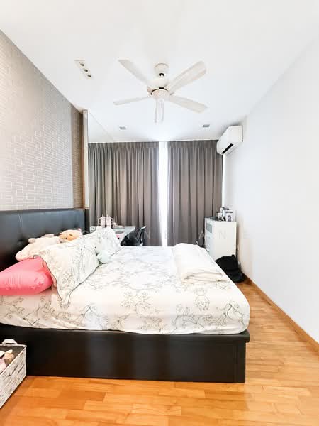 Jalan Kemuning, Jalan Kemuning, 5 Bedrooms, 4,200 sqft, Semi-Detached House For Sale, by Joanne Ang, 500200001 - Bedroom - PropertyGuru.com.sg