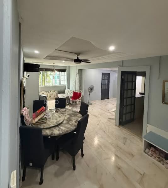 899C Woodlands Drive 50, 899C Woodlands Drive 50, 4 Bedrooms, 1,270 sqft, HDB Flat For Sale, by Rohaizah Ramjan, 500200013 - Living Room - PropertyGuru.com.sg
