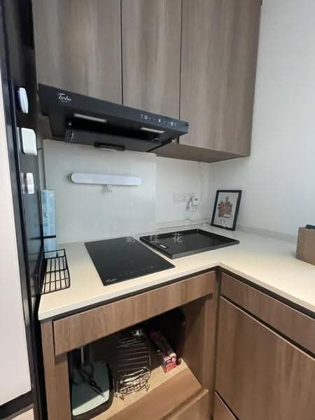 Prestige Loft, 286 Telok Kurau Road, East Coast / Marine Parade, 2 Bedrooms, 753 sqft, Apartment For Rent, by Helen Lew 劉桂花, 500200016 - Kitchen - PropertyGuru.com.sg