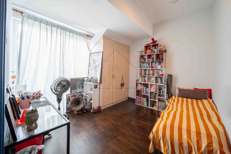 Summer Gardens, Upper Changi Road East, 5 Bedrooms, 3,024 sqft, Terraced House For Sale, by Timothy Tan, 500200020 - Bedroom - PropertyGuru.com.sg