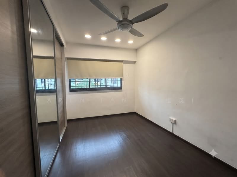 534 Woodlands Drive 14, 534 Woodlands Drive 14, 3 Bedrooms, 1,335 sqft, HDB Flat For Sale, by Karen Tan (陈桂英), 500200026 - Bedroom - PropertyGuru.com.sg
