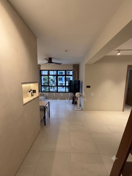 113B Alkaff Crescent, 113B Alkaff Crescent, 3 Bedrooms, 1,001 sqft, HDB Flat For Rent, by Christiani Lukman, 500200027 - Living Room - PropertyGuru.com.sg