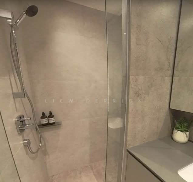Norwood Grand, 10 Champions Way, 4 Bedrooms, 1,313 sqft, Condominium For Sale, by Liew Derrick, 500200029 - Bathroom - PropertyGuru.com.sg
