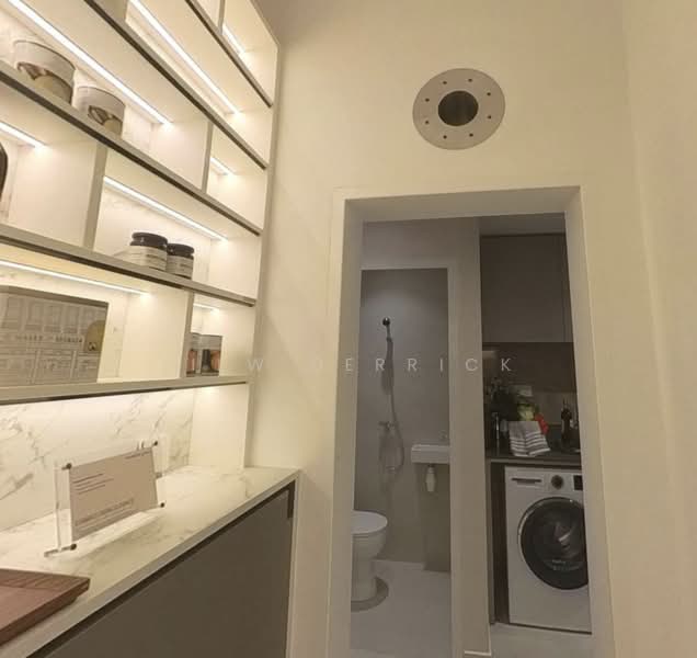 Norwood Grand, 10 Champions Way, 4 Bedrooms, 1,313 sqft, Condominium For Sale, by Liew Derrick, 500200029 - Bathroom - PropertyGuru.com.sg