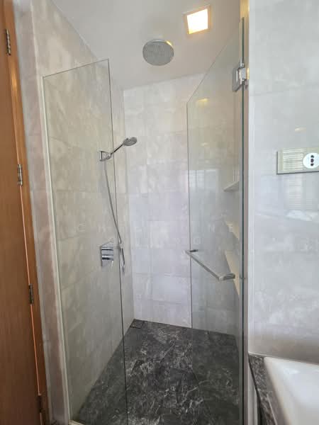 Paterson Suites, 55 Paterson Road, 4 Bedrooms, 2,164 sqft, Condominium For Rent, by Christine Chong, 500200032 - Bathroom - PropertyGuru.com.sg