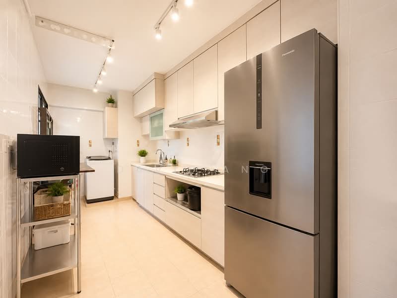 156 Rivervale Crescent, 156 Rivervale Crescent, 3 Bedrooms, 990 sqft, HDB Flat For Sale, by David Ang, 500200033 - Kitchen - PropertyGuru.com.sg