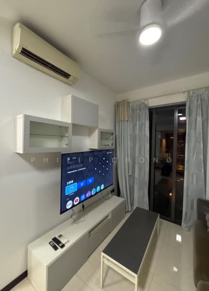 Sims Urban Oasis, 10 Sims Drive, 2 Bedrooms, 667 sqft, Condominium For Sale, by Philip Chong, 500200048 - Living Room - PropertyGuru.com.sg