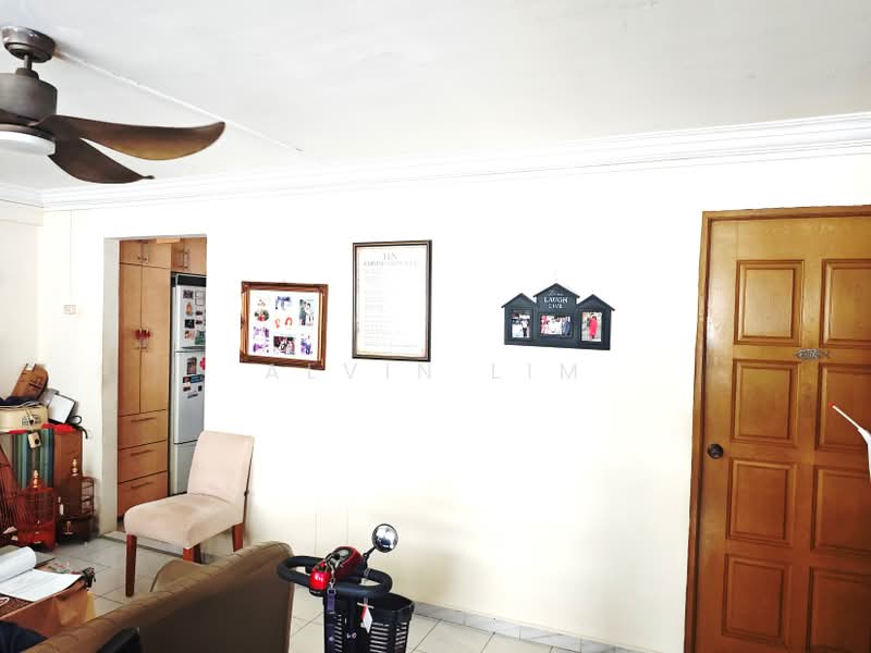 458 Tampines Street 42, 458 Tampines Street 42, 3 Bedrooms, 904 sqft, HDB Flat For Sale, by Alvin Lim, 500200059 - Interior - PropertyGuru.com.sg