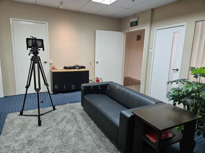 Wcega Tower, 21 Bukit Batok Crescent, 2,347 sqft, Light Industrial (B1) For Rent, by Priscilla Lee, 500200062 - Interior - CommercialGuru.com.sg