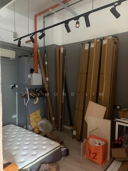 Oxley BizHub, 67 Ubi Road 1, 915 sqft, Light Industrial (B1) For Rent, by Raymond Lim, 500200068 - Interior - CommercialGuru.com.sg