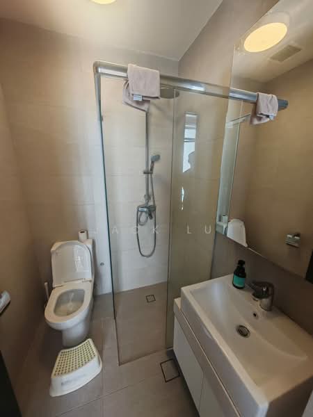 Neem Tree, 30 Jalan Kemaman, 2 Bedrooms, 627 sqft, Apartment For Rent, by Jack Lu, 500200074 - Bathroom - PropertyGuru.com.sg