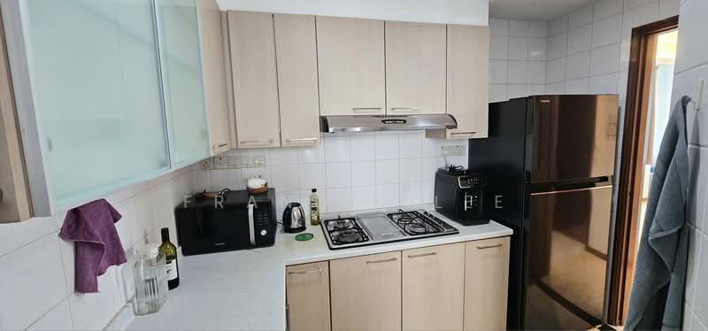 Sanctuary Green, 181 Tanjong Rhu Road, 2 Bedrooms, 775 sqft, Condominium For Sale, by Francis Lee, 500200086 - Kitchen - PropertyGuru.com.sg