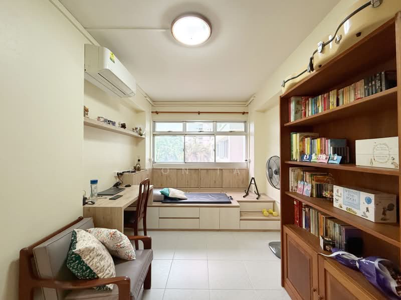 745 Pasir Ris Street 71, 745 Pasir Ris Street 71, 4 Bedrooms, 1,367 sqft, HDB Flat For Sale, by Fion Tan, 500200092 - Study - PropertyGuru.com.sg