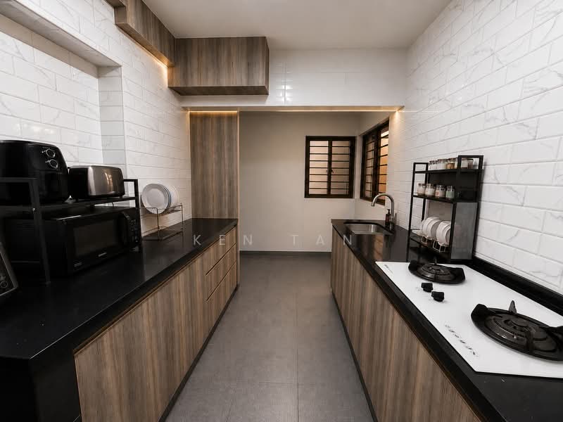 471 Choa Chu Kang Avenue 3, 471 Choa Chu Kang Avenue 3, 4 Bedrooms, 1,302 sqft, HDB Flat For Sale, by Ken Tan, 500200097 - Kitchen - PropertyGuru.com.sg