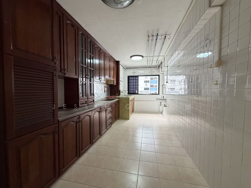 160 Bukit Batok Street 11, 160 Bukit Batok Street 11, 3 Bedrooms, 1,130 sqft, HDB Flat For Sale, by Jessie Qi 期小姐, 500200098 - Kitchen - PropertyGuru.com.sg