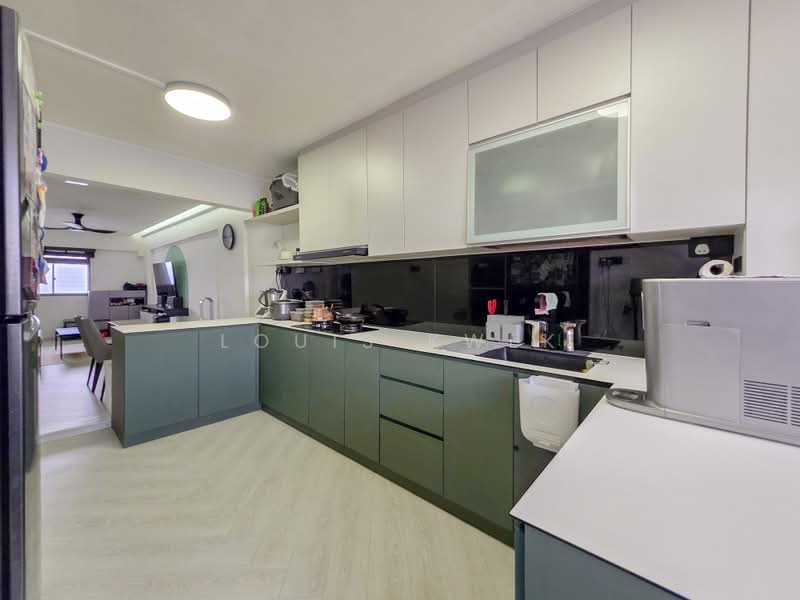 228 Bukit Batok Central, 228 Bukit Batok Central, 2 Bedrooms, 721 sqft, HDB Flat For Sale, by Louis Kwek, 500200099 - Kitchen - PropertyGuru.com.sg