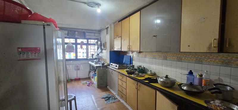 206 Marsiling Drive, 206 Marsiling Drive, 2 Bedrooms, 721 sqft, HDB Flat For Sale, by Malik Sani, 500200110 - Kitchen - PropertyGuru.com.sg