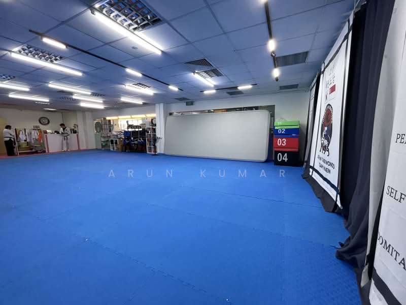 Upper Serangoon Shopping Centre, 756 Upper Serangoon Road, 1,507 sqft, Other Retail For Rent, by Arun Kumar, 500200112 - Interior - CommercialGuru.com.sg