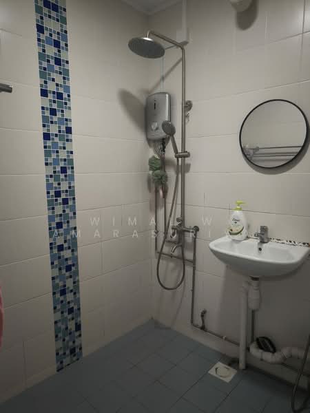 152 Woodlands Street 13, 152 Woodlands Street 13, Admiralty / Woodlands, Room Rental, 120 sqft, HDB Flat For Rent, by Wimal W Amarasuriya, 500200113 - Bathroom - PropertyGuru.com.sg