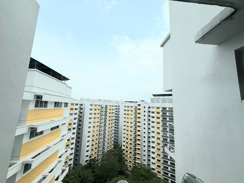 331A Anchorvale Street, 331A Anchorvale Street, 3 Bedrooms, 1,001 sqft, HDB Flat For Sale, by Pristine Lim, 500200125 - Exterior - PropertyGuru.com.sg