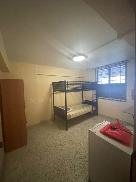 210 Boon Lay Place, 210 Boon Lay Place, Room Rental, 200 sqft, HDB Flat For Rent, by Nora Omar, 500200131 - Bedroom - PropertyGuru.com.sg