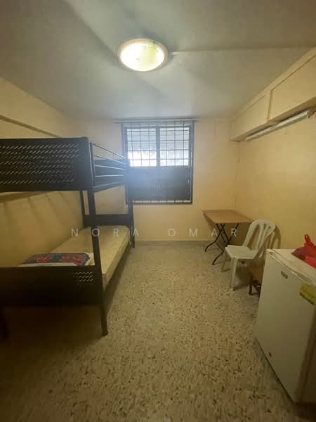 210 Boon Lay Place, 210 Boon Lay Place, Room Rental, 200 sqft, HDB Flat For Rent, by Nora Omar, 500200131 - Bedroom - PropertyGuru.com.sg