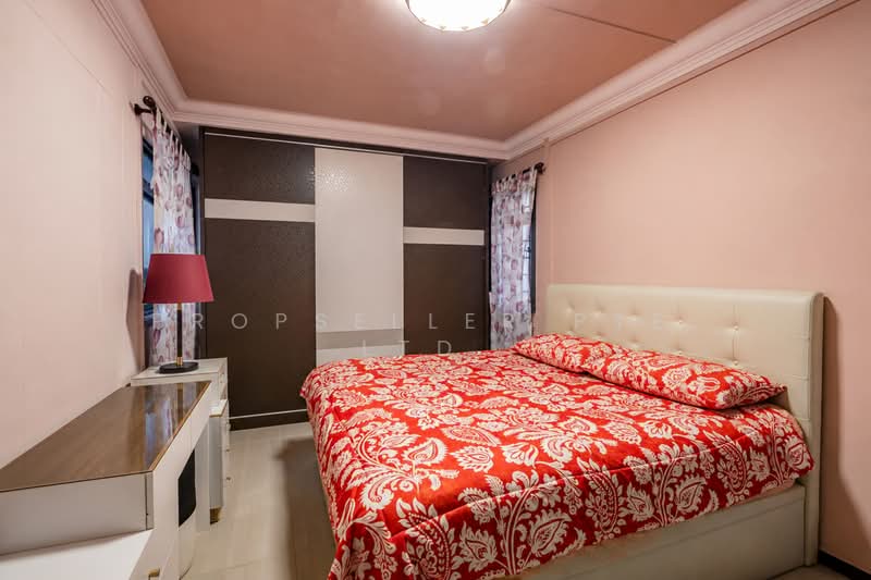 472 Sembawang Drive, 472 Sembawang Drive, 4 Bedrooms, 1,399 sqft, HDB Flat For Sale, by KOH YONG JIAN, 500200136 - Bedroom - PropertyGuru.com.sg
