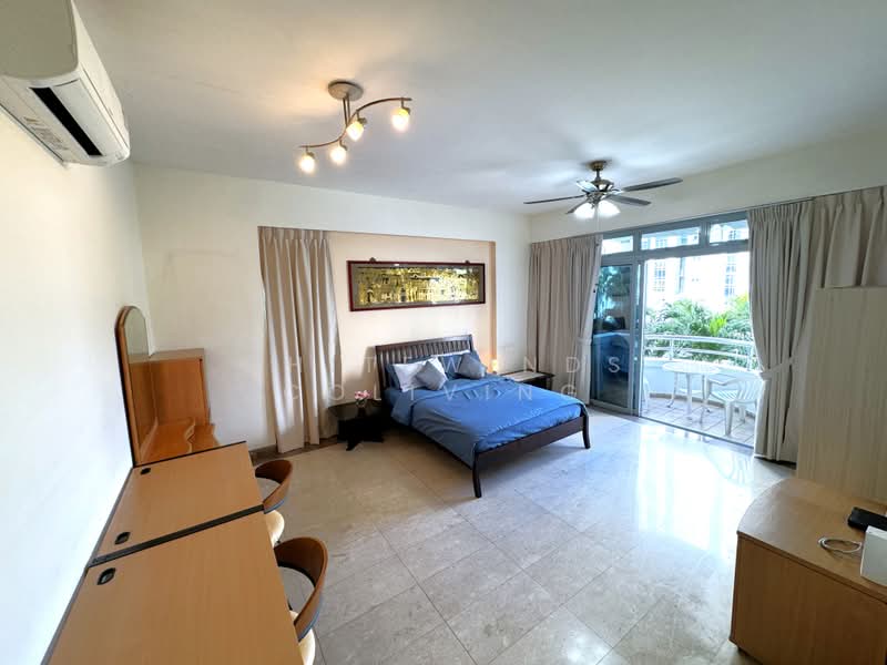 The Makena, 121 Meyer Road, Room Rental, 230 sqft, Condominium For Rent, by Ashley from Whitewinds Coliving, 500200149 - Bedroom - PropertyGuru.com.sg
