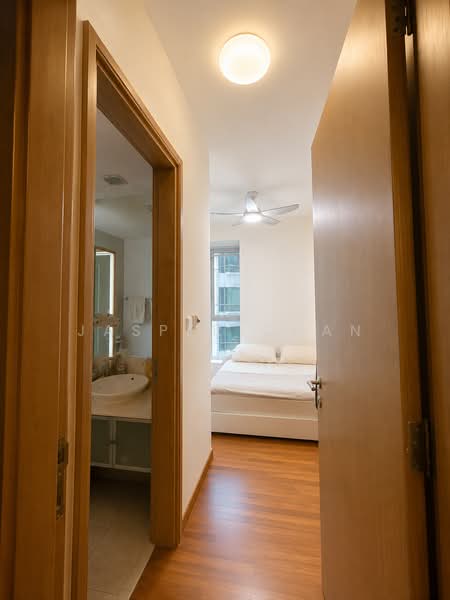 Kovan Melody, 33 Kovan Road, 4 Bedrooms, 1,421 sqft, Condominium For Rent, by Jasper Chan, 500200153 - Corridor - PropertyGuru.com.sg