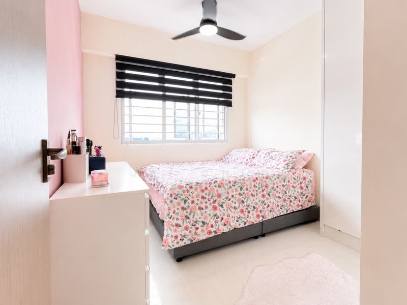 228B Punggol Field, 228B Punggol Field, 3 Bedrooms, 1,033 sqft, HDB Flat For Sale, by Jae Chin, 500200156 - Bedroom - PropertyGuru.com.sg