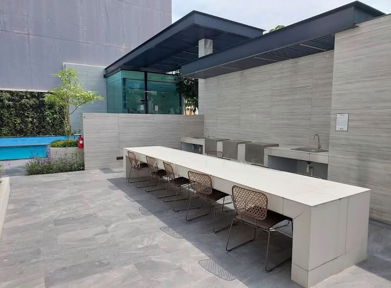 Sixteen35 Residences, 16 Lorong 35 Geylang, Eunos / Geylang / Paya Lebar, 2 Bedrooms, 538 sqft, Condominium For Sale, by May Tan, 500200158 - Exterior - PropertyGuru.com.sg
