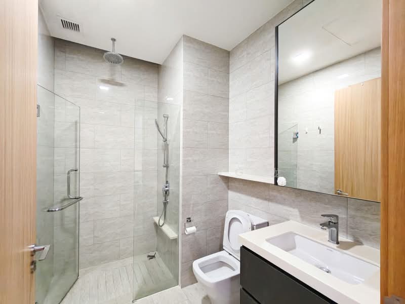 City Gate, 371 Beach Road, 1 Bedroom, 450 sqft, Apartment For Rent, by James Long 龙劲元, 500200162 - Bathroom - PropertyGuru.com.sg
