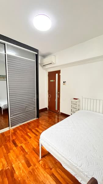 St Francis Court, 90 Saint Francis Road, 4 Bedrooms, 1,270 sqft, Apartment For Sale, by Don Chiam, 500200166 - Bedroom - PropertyGuru.com.sg