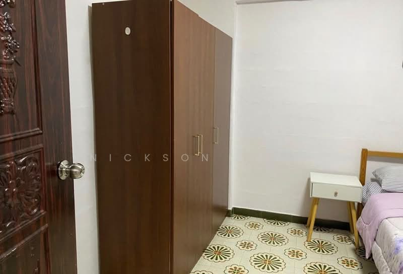 Common room in Commonwealth available for rent! 018, , Room Rental, 150 sqft, HDB Flat For Rent, by Nickson Guay, 500200172 - Bedroom - PropertyGuru.com.sg