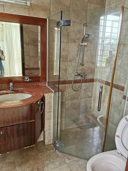 Common Room available for rent in Royal Court Condo! 019, , Room Rental, 150 sqft, Condominium For Rent, by Nickson Guay, 500200178 - Bathroom - PropertyGuru.com.sg