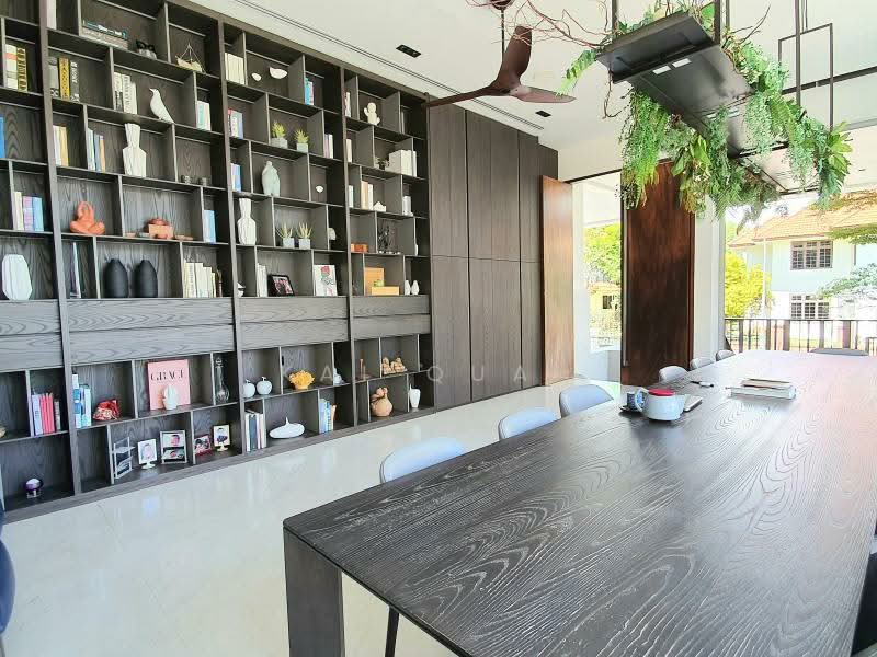 Well designed D15 Freehold Landed within Bournemouth/Goodman, , 5 Bedrooms, 5,450 sqft, Semi-Detached House For Sale, by Kai Quah, 500200189 - Study - PropertyGuru.com.sg