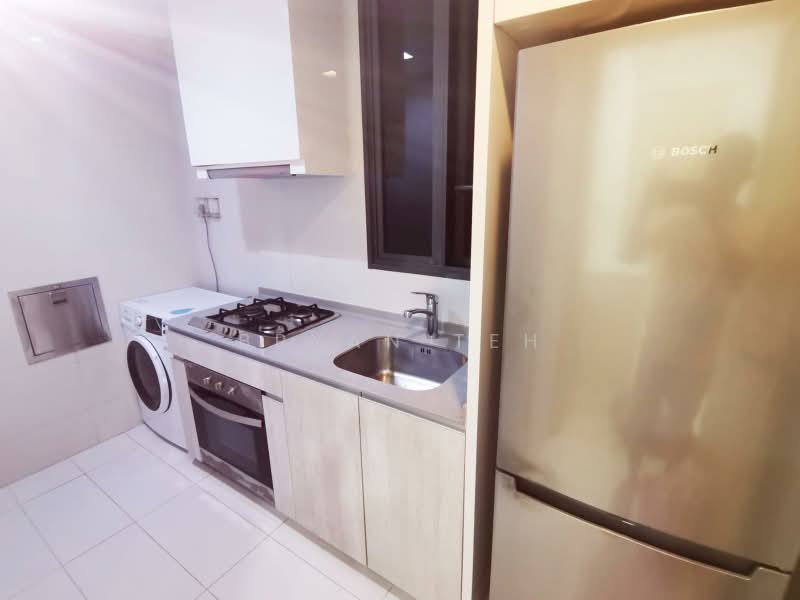 The Luxurie, 21 Compassvale Road, Room Rental, 150 sqft, Condominium For Rent, by Bryan Teh, 500200205 - Kitchen - PropertyGuru.com.sg