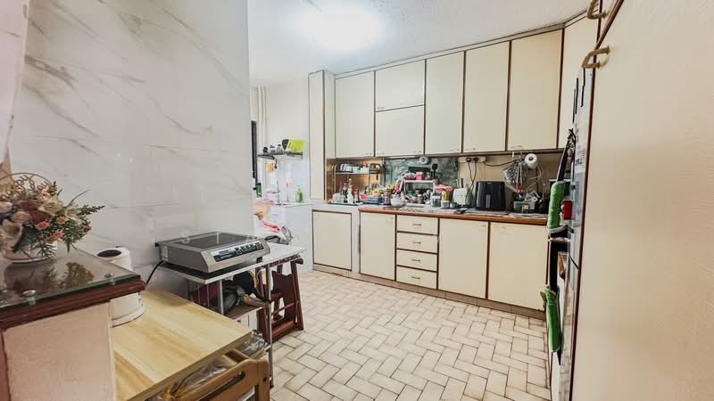 108 Jalan Rajah, 108 Jalan Rajah, 3 Bedrooms, 1,593 sqft, HDB Flat For Sale, by Stanley Wee, 500200216 - Kitchen - PropertyGuru.com.sg