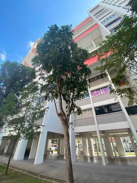 168 Bukit Batok West Avenue 8, 168 Bukit Batok West Avenue 8, 3 Bedrooms, 1,100 sqft, HDB Flat For Rent, by Vanessa Chuah, 500200217 - Exterior - PropertyGuru.com.sg