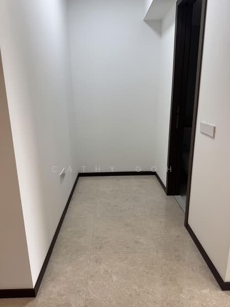 Royalgreen, 6A Anamalai Avenue, 2 Bedrooms, 721 sqft, Condominium For Sale, by Cathy Goh, 500200221 - Interior - PropertyGuru.com.sg