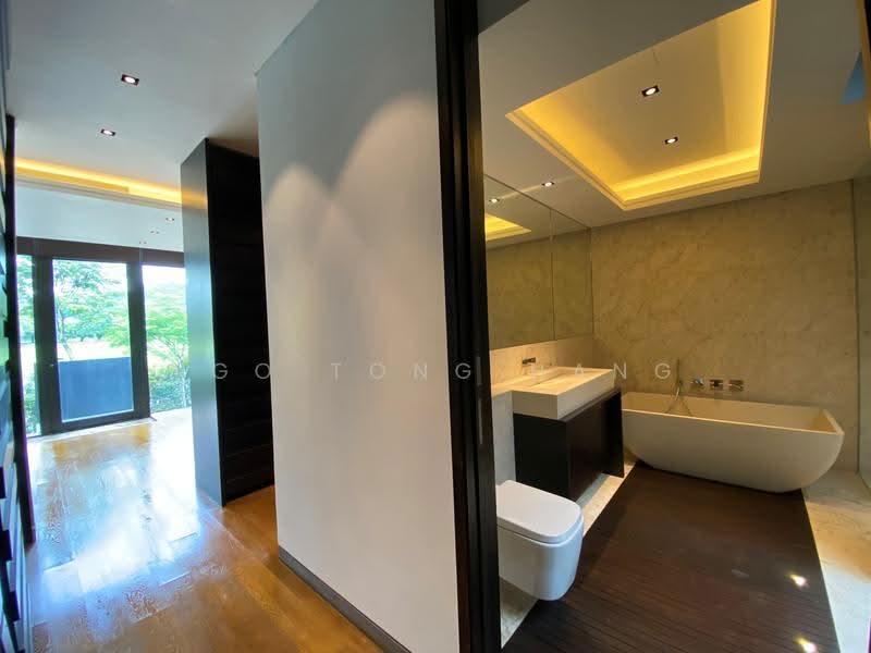 ⭐️The Green Collection Sentosa Terrace ⭐️, Cove Drive Sentosa, Harbourfront / Telok Blangah, 5 Bedrooms, 6,000 sqft, Terraced House For Rent, by Ngo Tong Hang, 500200235 - Bathroom - PropertyGuru.com.sg