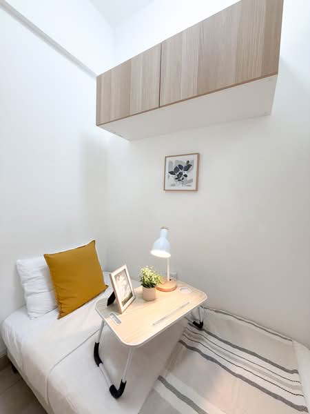 Maple Woods, 985 Bukit Timah Road, Room Rental, 120 sqft, Condominium For Rent, by Bennedict Tan, 500200242 - Bedroom - PropertyGuru.com.sg