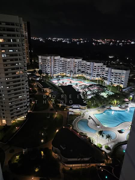 Mandarin Gardens, 5 Siglap Road, 1 Bedroom, 829 sqft, Condominium For Rent, by Doreen Thang CL, 500200252 - Fantastic Night Seaview from Balcony - PropertyGuru.com.sg