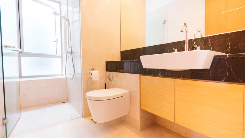 The Berth by the Cove, 228 Ocean Drive, 4 Bedrooms, 3,089 sqft, Condominium For Sale, by Richard Jany, 500200264 - Bathroom - PropertyGuru.com.sg